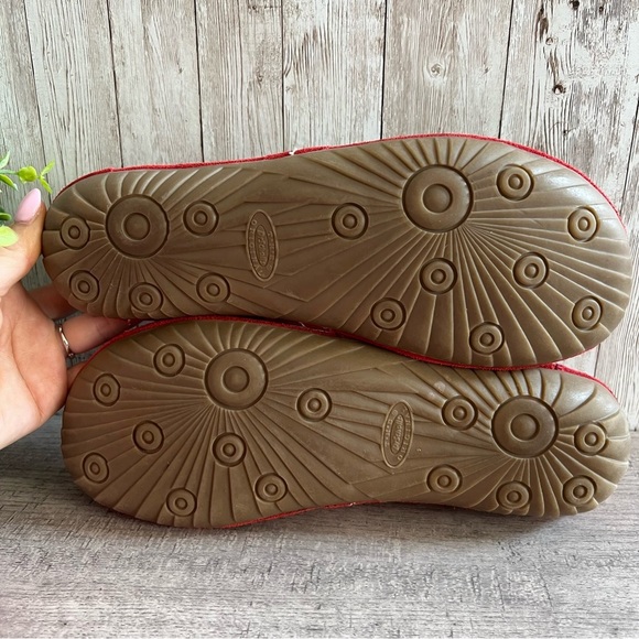 Dr. Scholl's Red Suede Mary Jane Flats Embroidered Women’s 8.5 - Picture 5 of 5